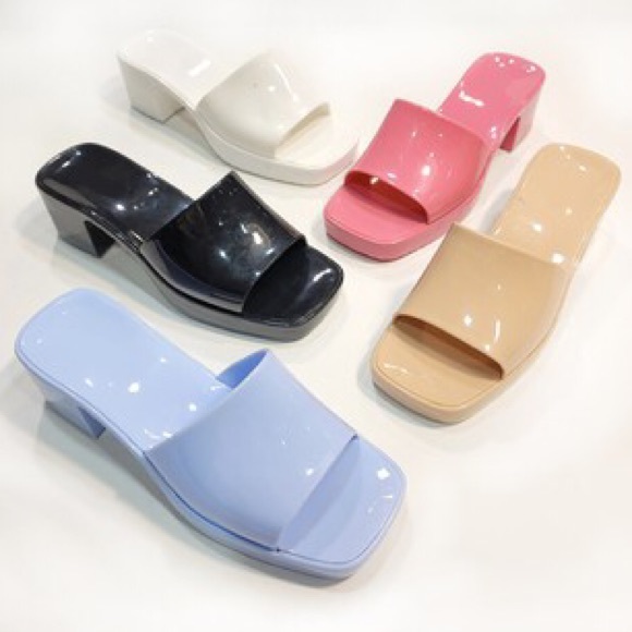 Bamboo SPICE-01 Jelly Slip-On Square Toe Chunky Block Heel Sandals In Black - Picture 4 of 5